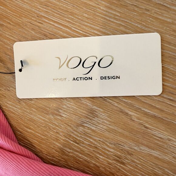 VOGO Athletica L Short Sleeve Twist Front Crescent T-Shirt Top Pink - Picture 6 of 7